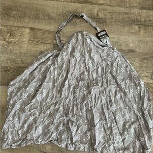 San Francisco baby nursing cover - never used